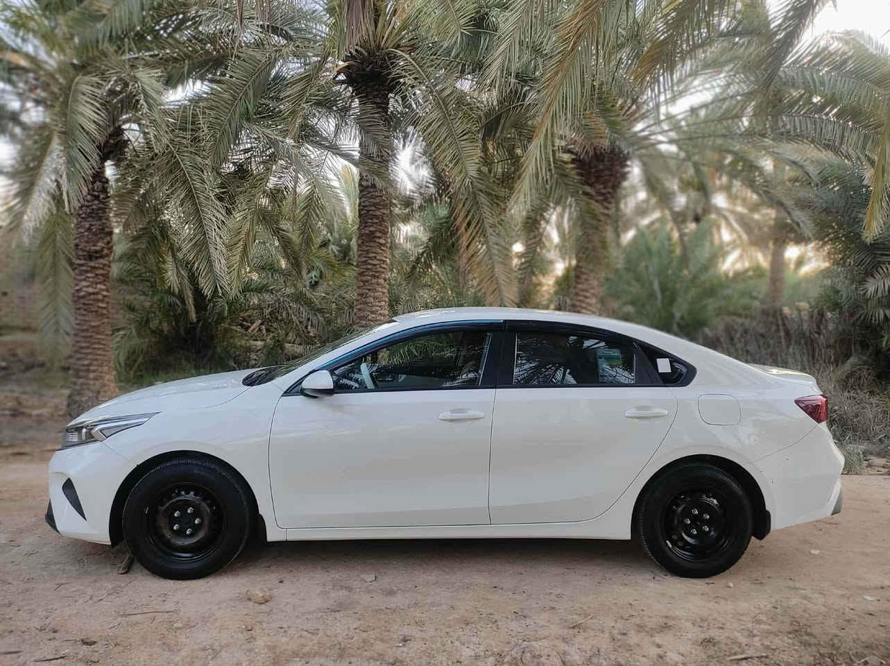 السلام عليكم كيا سيراتو خليجي موديل 22 اربيل بسم شركه سنويه لل 27. محرك 1600 تبريد قطعتين دواخل لونين مثبت سرعه بلاضافه شاشه كامره كير مكينه حداديه سياره مكفوله كفاله عامه ***********
