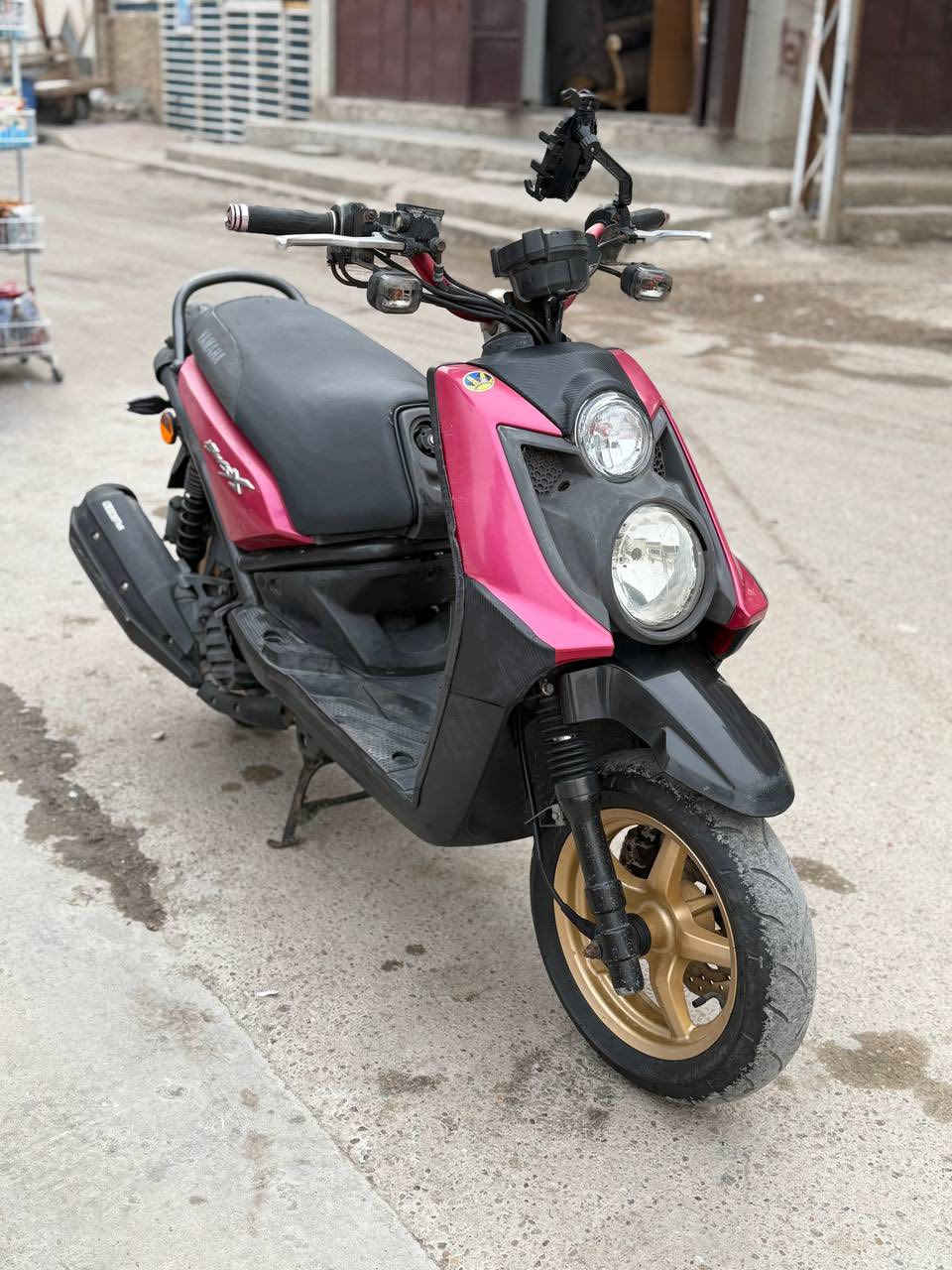 سلام عليكم شباب دراجه نوع سكنس جبلي الدراجه مال رمبه صارلهة شهرين. من نازله الوصل كدامك الدراجه مكفوله كفاله عامه اي نقصً مابيهة شلعه ومعدل خير من الله مكاني بغداد الحسينيه التفاصيل علا هاذ الرقم ***********
