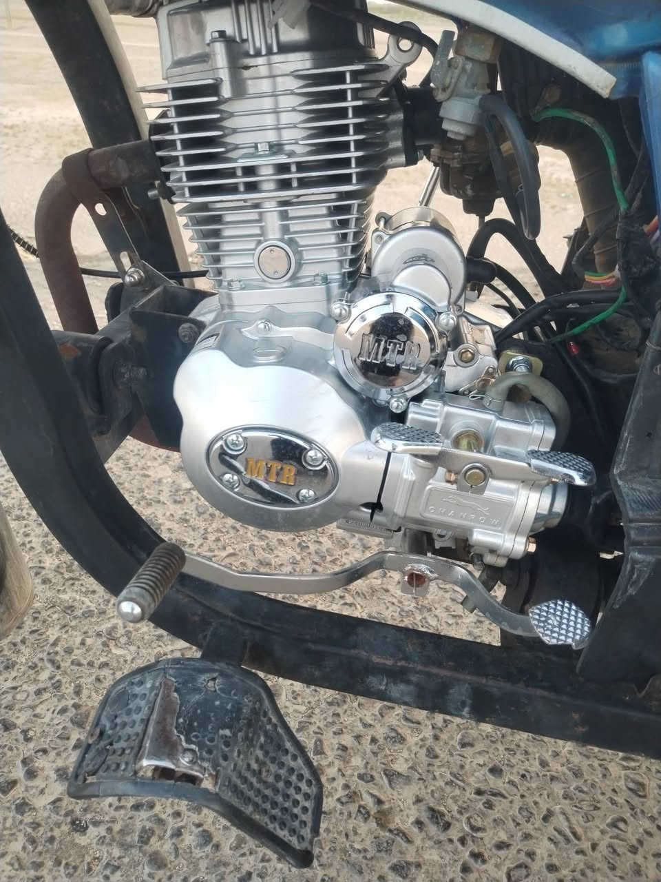 ستوته مديل 19 أوراق اصولية شاصي مكفول بدي مكفول محرك جديد توني شاده صارله اسبوعين اكسن عالشرط تايرات جدد اصليات مع اوياله جدد كهربائيات كلها شغاله ضفيره جديده من الطول للطول باتري جديد الأصلي هورن جديد الأصلي دبلات جدد الأصليات ستوته مضبطها على أيدي السعر مليون و٨٠٠ وبيها مجال للشراي المكان الوركاء ناحيه الكرامه
*********** واتساب
***********
