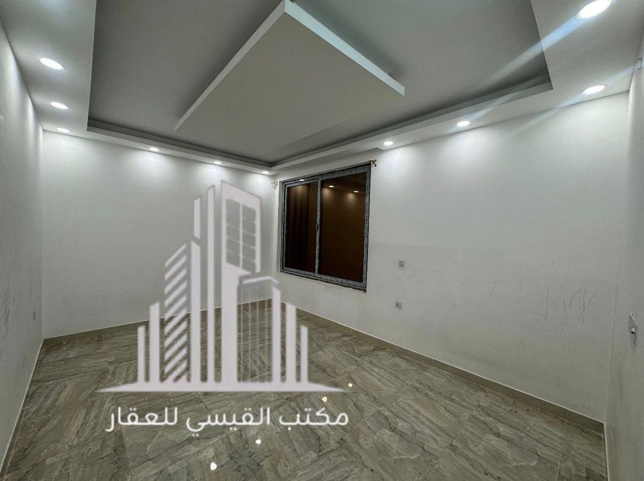 #لـلايـجـار فـي السيـديـة

مشتمل طابق اول مودرن نظيف 
يحتوي على غرفة نوم وصالة ومطبخ وخدمات صحيـة . 

لـلاستفسار : *********** متوفر واتساب .

بأمكانك عرض عقارك عندنا 
زبائننا الكرام نستقبل كافة عروضكم وطلباتكم 

#مكتب_القيسي_للعقار_والأعمار
شارع المركز مقابل مستلزمات التفاح الاخضر .
