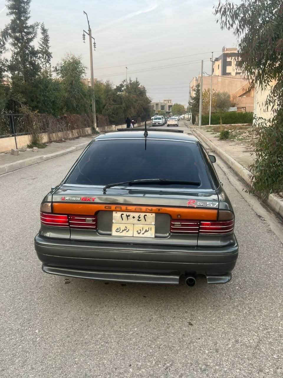 سياره مستر بوشي كلاند 
موديل 1992
صبغ فقط السقف جماليه 
محرك بشرط 
كير توماتيك 
شرط الوكاله والتحويل 
سعر $36 ومجال بسيط  
*********** رقم الهاتف واتساب موجود
