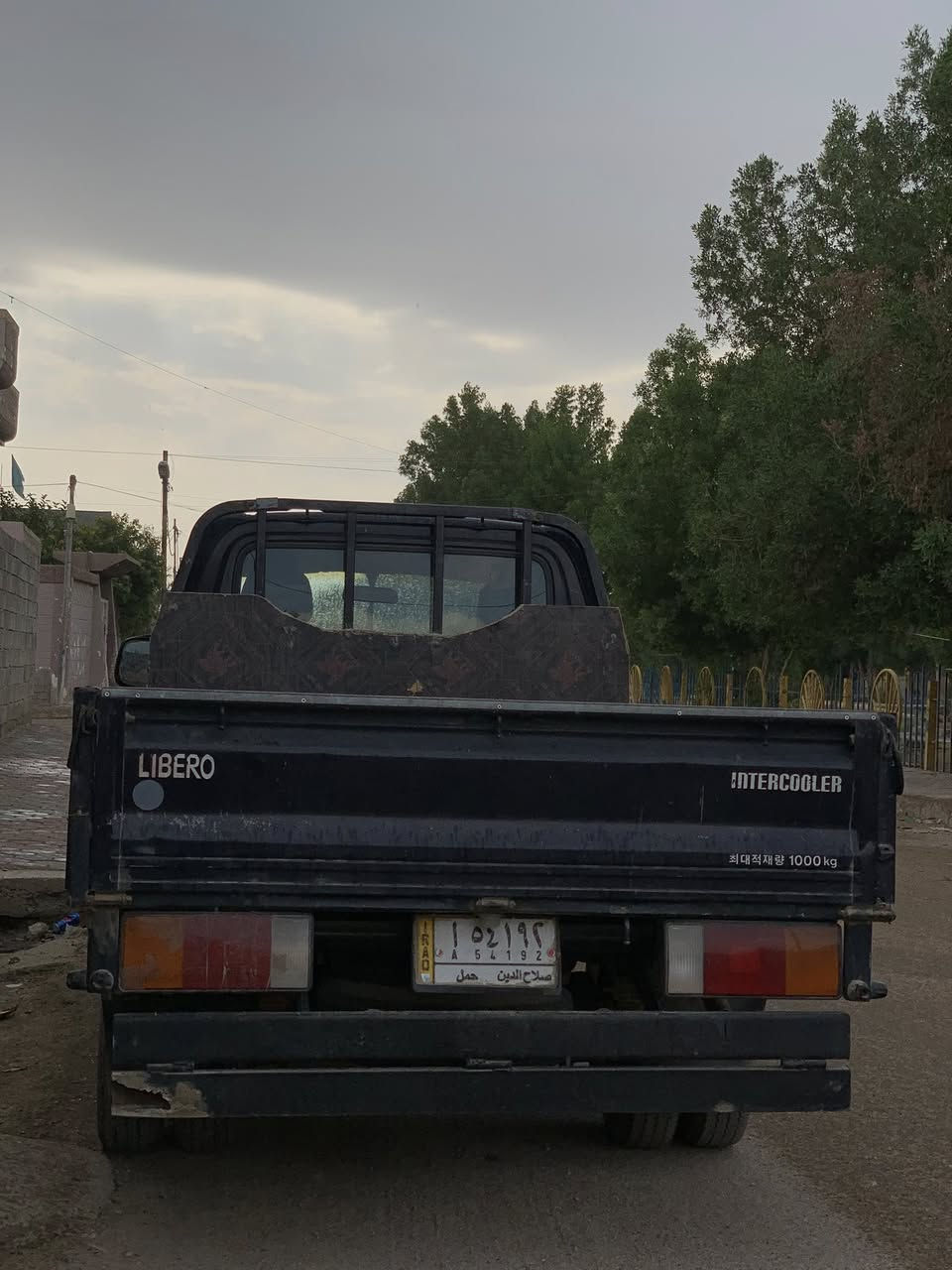 هونداي ليبرو موديل 2000 كير مكفول محرك ستاركس  جديد اكسل كاردن كله جديده السياره ما متعوبه بس بيها طخه عكس السايق الماك الاول اله ابوي استلمها عله ايدا والهذا  اليوم  سنويه لل31 بسمي سعرها 85 وبي مجال مكانها واسط قضاء الزبيديه ***********
