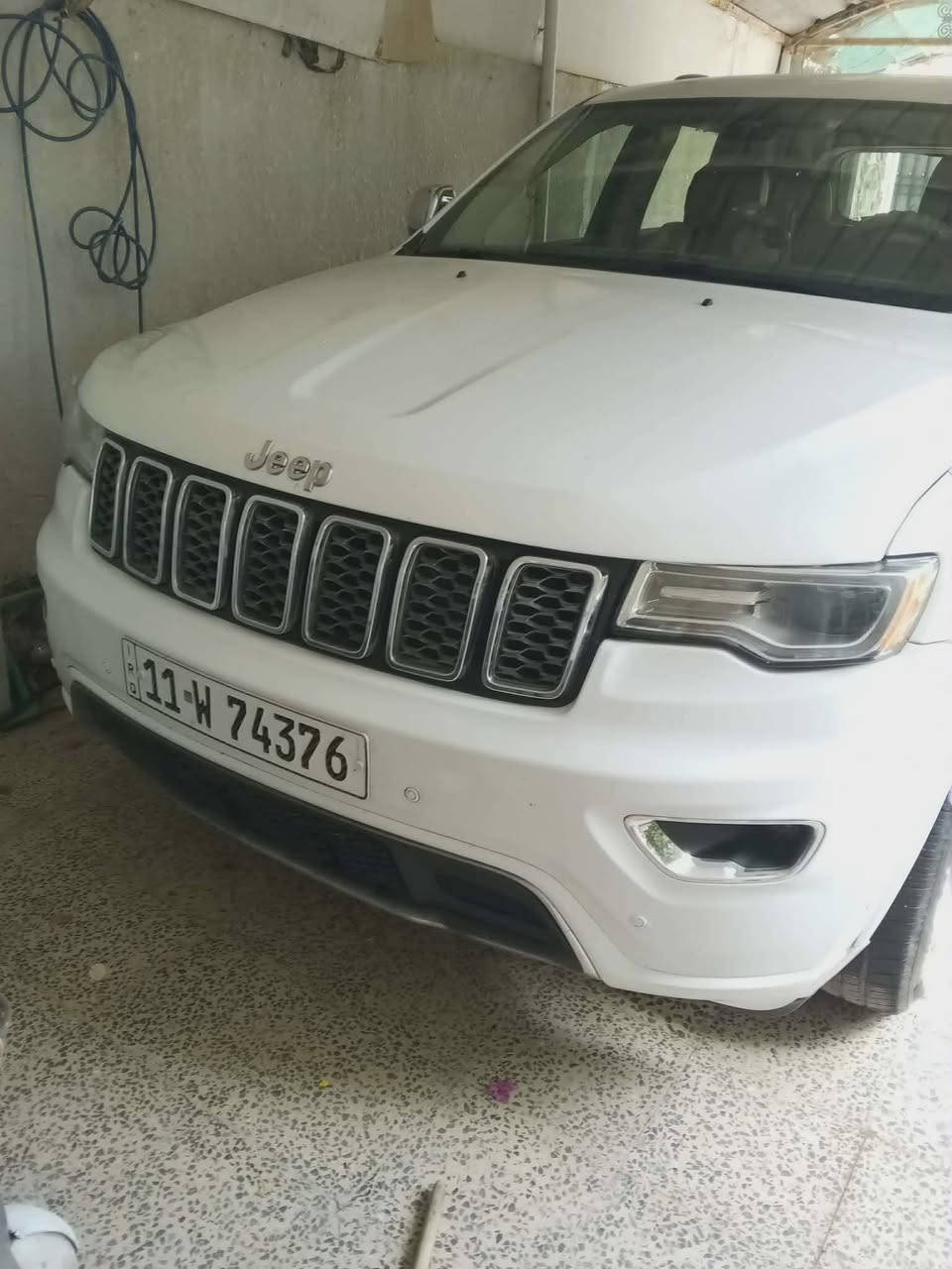 جيب وارد امريكي موديل14 فول مواصفات ماعدى الفتحه بصمه داخل بيج جنطه شفط كشن كهرباء تدفأه بلكشنات لايت زنون زرع عدسات يعني يسويلك الشارع نهار حادثه جاملغ وبنيد بدون دواخل وبعد بيه هواي مواصفات  السعر 180 ورقه وللعلم مبدل مكينه جديده مال كصه. وسياره بأسمي*********** الاتصال مكلف بل نشر
