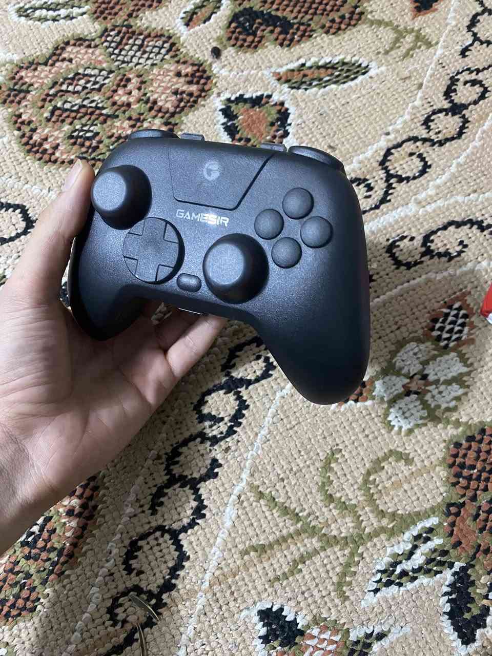 جوستك GAMESESIR جديد لوك
اتصال ثلاثي Bluetooth + USB + Wireless


**إذا كنت صاحب هذا الإعلان وتريد حذفه لأي سبب، رجاءا أرسل رسالة إلى الدعم الفني**