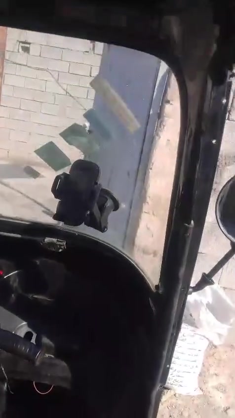 تك تك لون اسود مديل 18 أوراق 6 مع المكاتبه للبيع مكينه لا تقتصر ولا بخار  تايرات جدد لايت عالي وناصي لونين جانت تشتغل غسلتها وكطعت نار مكاني بغداد فلكه حي النصر الرشاد شارع التانكي التك تك حلوه مال عيشه السعر 1  وبيها مجال ***********
