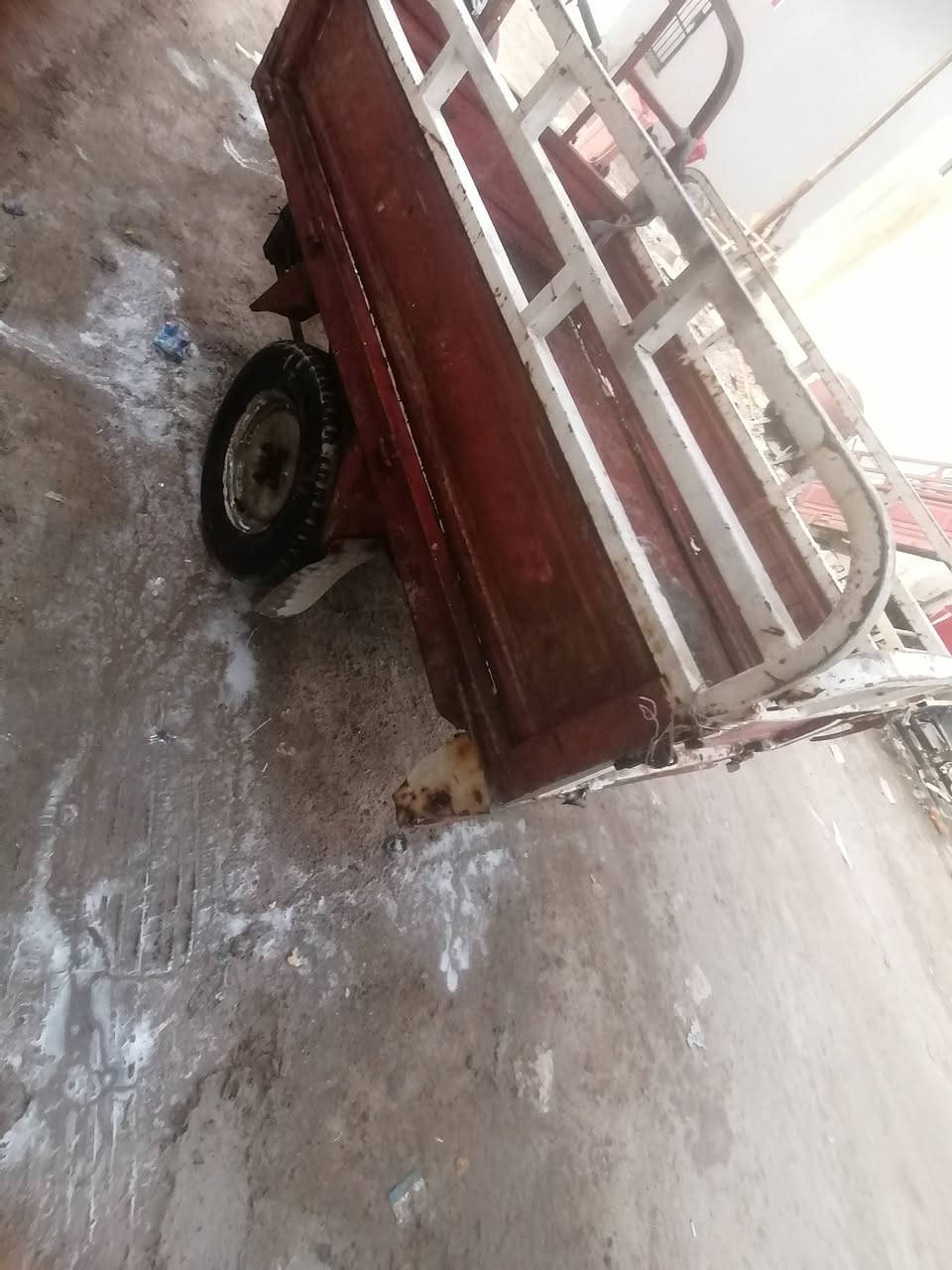 ستوته للبيع رقم اسود ضيعه السنويه مكاني حمدان ابو الخصيب بصره ستوته حلوه نظيفه شاصي  ستوته حلوه نظيفه شاصي مقفول بدي مقفول ثانويه ضايعه مالتها فقط ستوته حلوه نظيفه سحب الماكينه حلوه ناعمه 600 وبيها مجال فيها مجال للشراي ***********
