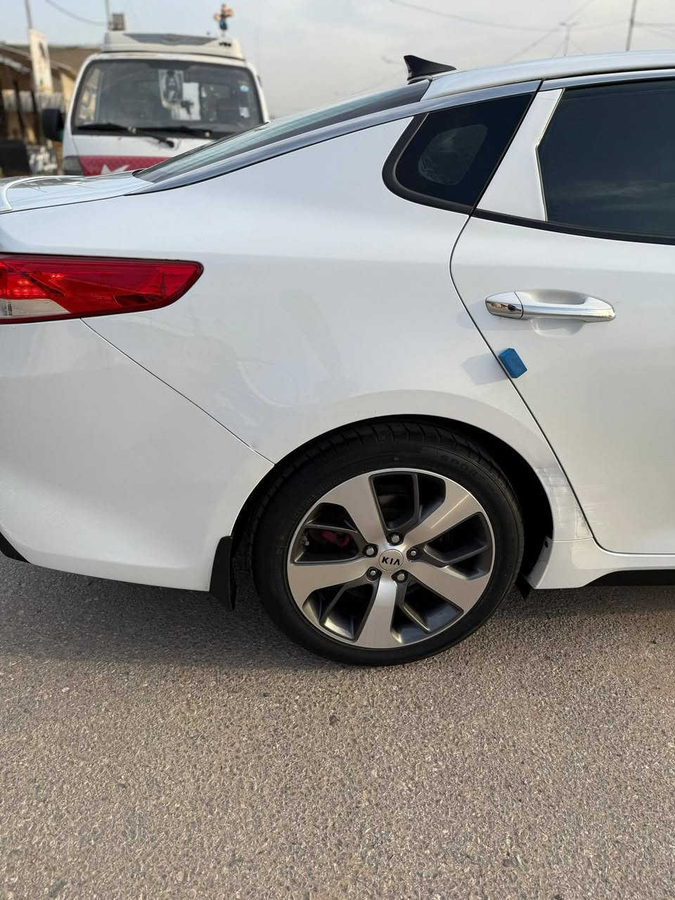 اوبتما  وارد امريكي 2018 فول vip 
 بانوراما 
كشنات جلد تدفئه تبريد خلفي امامي 
ستيرن رياضي حرفD معه شفتات 
4 كامرات 
رادارات امامي خلفي جانبي 
مكينه كير حداديه كفاله عامه 
لايتات زنون action داوره معه لستيرن
مري شفط 
رقم سليمانيه مميز تريد مداور تريد وكاله موجود   
لسياره حيل نضيفه هستوها مطلعه من البوليش ولحمام
حادث لسياره بامريكا لدعاميه فقط بدون ايرباك وهنا بلعراق بيه لباب لخلفيه نفسيته مصلحه بدون ايرباك
ب150 وبيه مجال شي بسيط كلش مكان السياره النجف


**إذا كنت صاحب هذا الإعلان وتريد حذفه لأي سبب، رجاءا أرسل رسالة إلى الدعم الفني**