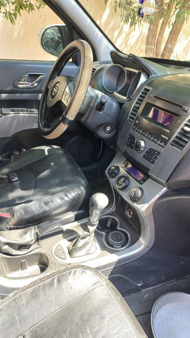 السلام عليكم للبيع سياره هيماك موديل ٢٠١٣ محرك ٢٠٠٠ ستيشن ٥راكب ٤سلندر كرسي كهرباء تبريد ثلج فتحه في السقف كراسي جلد نظيفه رقم بغداد سنويه باسمي تحويل ثاتي يوم السعر ٧٣ وبيه مجال العنوان بغداد وتساب ***********
