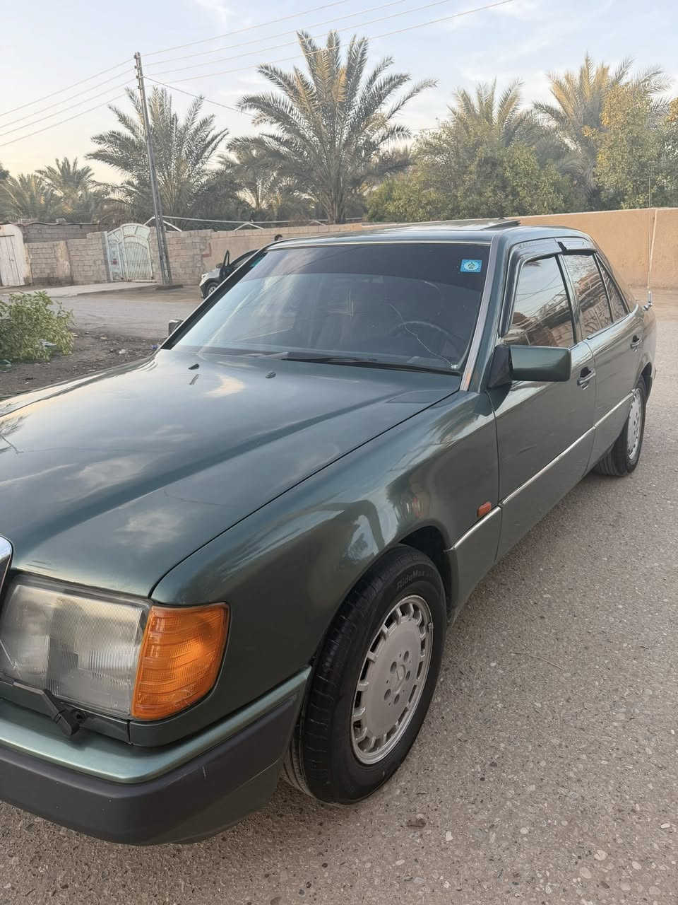 مارسدس 1991 دب مكينه كير صدر قواعد كله مكفول شرط ميكانيك كله شغال 
السياره مال جناي احله من الصور 

سنويه باسمي رقم بغداد هزه جديده 

مكان السياره ديالى تقاطع القدس 

السعر 65 

***********
