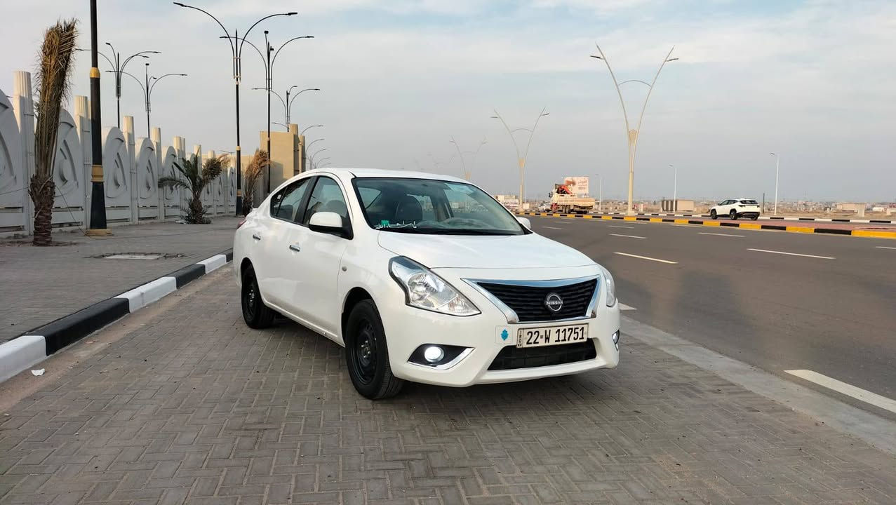 السلام عليكم 
نيسان سني هندي 2024 كفاله عامه لا ضربه ولا طخه بلاديه نضيفه كلش كامره وشاشه تاب وتحكم ستيرن وحساسات خلفيه و مدوشمه كشنات وارضيه جلد جاهزه وكامله ماشيه 36 الف
العنوان حي المهندسين
السعر 127
***********
