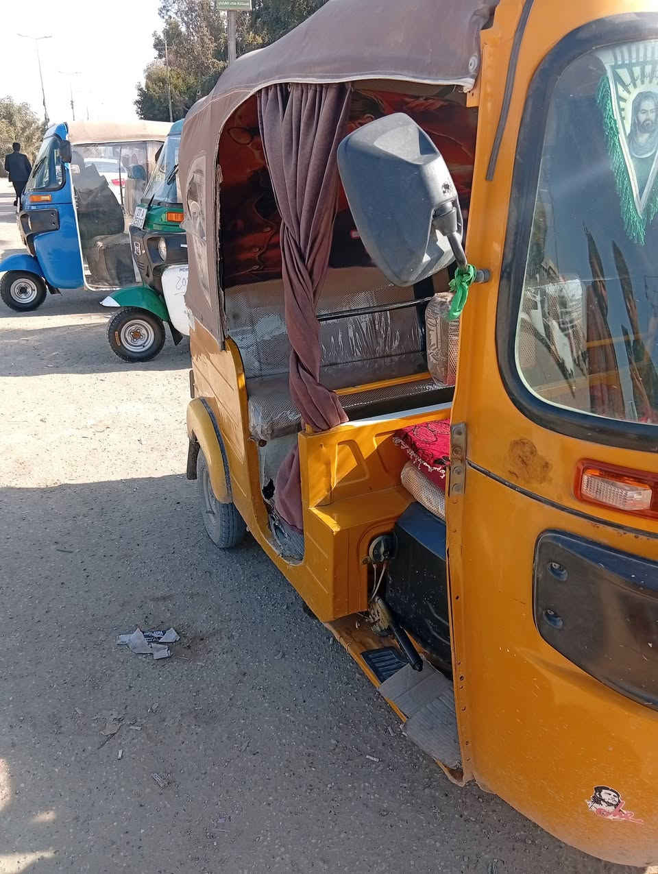 ***********لأستفسار تكتك 19دخول 20 محرك فول نضافه كشره بيه طخات بسيطه تخم تاير جبلي جادر دوشمه فرشات كهربائيات كامله الخاص مقلق الخاص مقلق الخاص مقلق ***********
