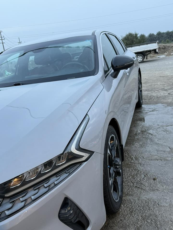 السلام عليكم k5 للبيع
وارد امريكي 2021بغداد فول عدة الفتحة الحادث موضح بالصورجاملق  وبنيد فقط السعر 160 بعد السونار  مكان السيارة بغداد الزنبرانية كاملة ما بيها اي نقص سيارة بيها سونار ما يعجبك سوي سونار بي مكان يعجبك للاتصال او واتساب ***********
