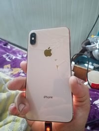 ايفون اكس ماكس • ٢٥٦ • بطارية مبدلة ظهر مفطور