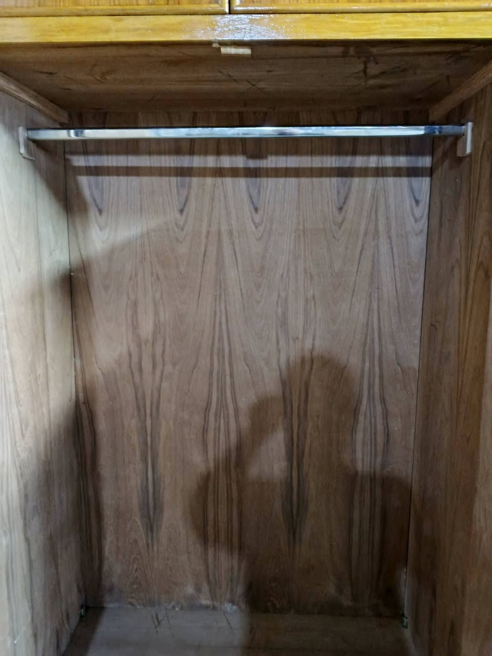 فقط ب650
#غرفة نوم مستخدمه صاج داخل وخارج صاج تكمه زاويتها كنتوريه بعلو كنتور
ضهر كنتور ضب براغي جرجوبه داخليه  دنك صاج غرفه كلها 
  العنوان بغداد موبايل ***********لدينا خدمة توصيل بكروه
