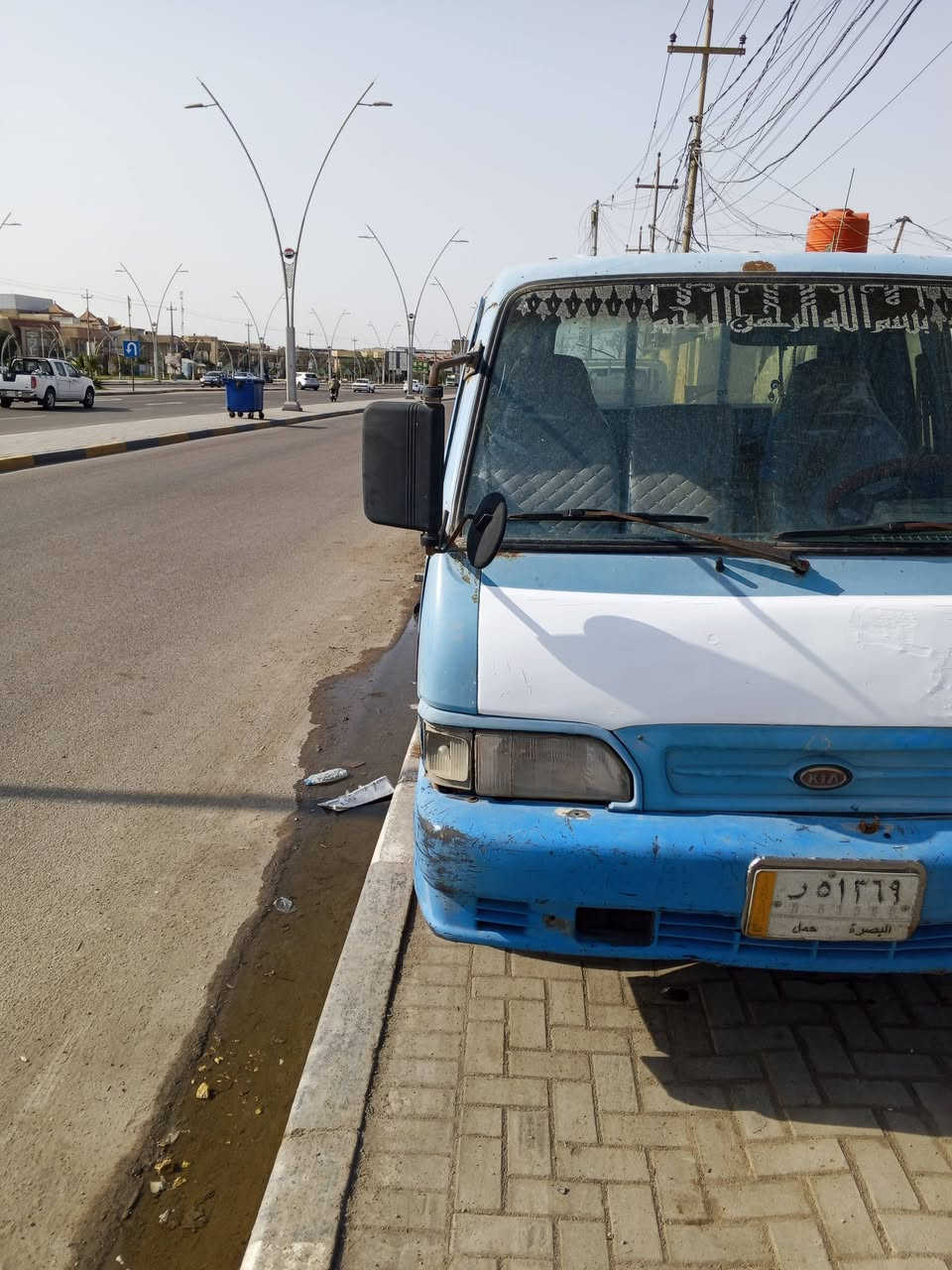 اخوان سلام عليكم كيه بنكو موديل ٩٦سياره جاهزه مكينه كير اكسل خير من الله تحويل مباشر ثاني يوم سياره بلاديه تخم تاير السعر ٣٥ العنوان البصره القبله الاتصال ***********
