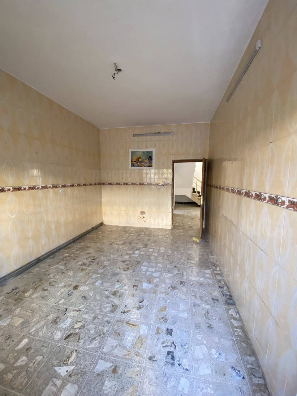 🏠اعلان اعلان
دار للبيع
موقع مميز
~~~~~~~~~~~
📄طابو ملك صرف
🧱بناء درجه اولى
~~~~~~~~~~~~
راحه بال✔️
استقرار✔️
هدوء✔️
~~~~~~~~~~~~
📐المساحه:-150م
📐الواجهة :-7.5م
~~~~~~~~~~~
📍الموقع :طريق بغداد
حي دولار خلف عماره جدوع
على شارع عريض 
~~~~~~~~~~~
💸السعر :-علق ب(تم) يوصلك السعر مناسب 
~~~~~~~~~~~
الطابق الاول  يحتوي:-
كراج+ استقبال +مطبخ 
غرفه نوم+هول+صحيات
~~~~~~~~~~~
الطابق الثاني يحتوي على:
غرفتين نوم+هول +صحيات
~~~~~~~~~~~
للاستفسار اكثر الاتصال على
***********📱
~~~~~~~~~~~
نستقبل جميع العروض 
🏠السكنيه  🏛️التجاريه
