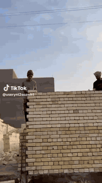 كادر بناء • أسعار مناسبة • بل بصره