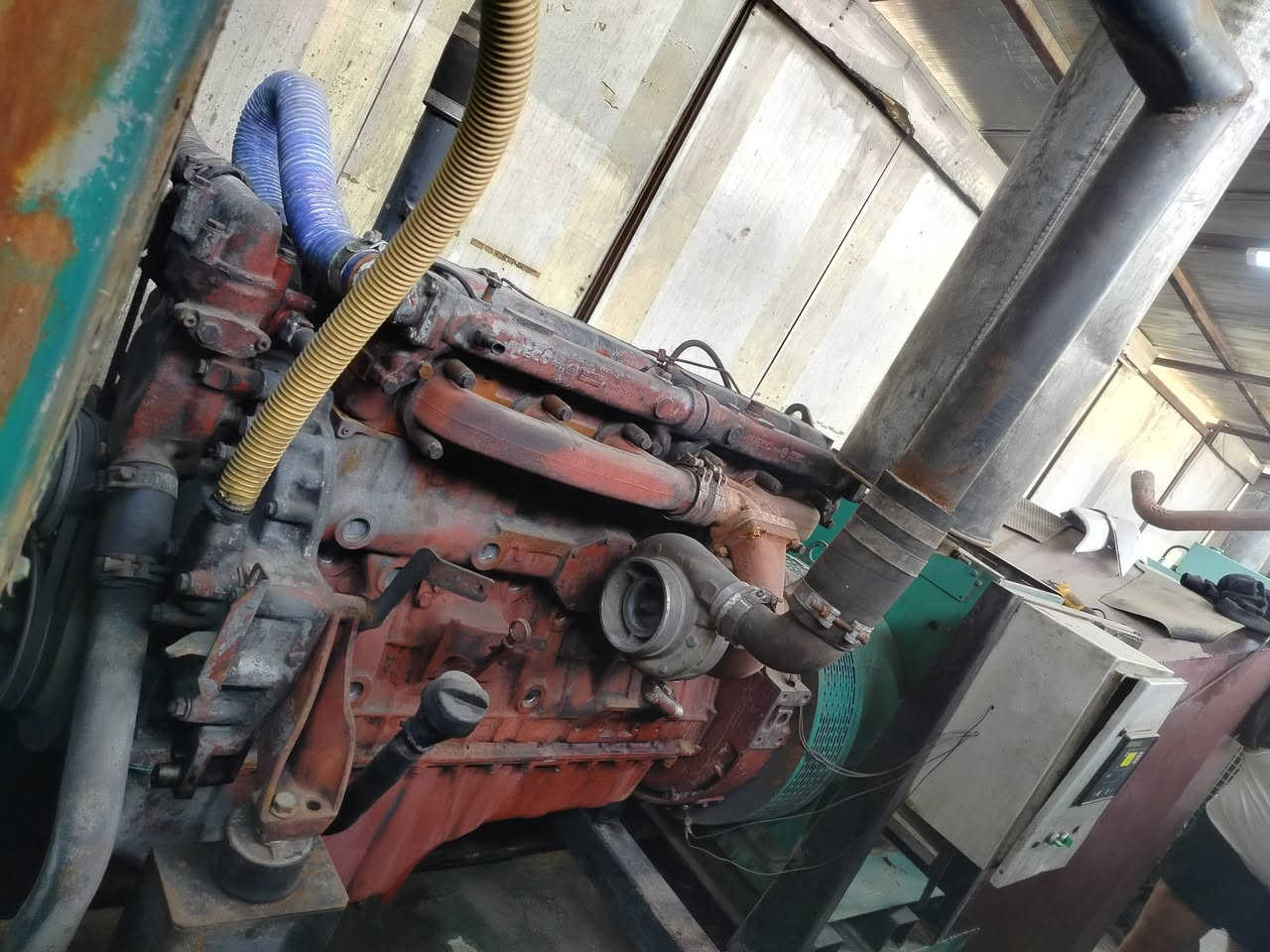 سلام عليكم مولده افيكو 37
استندر لا تنقيص ولا تبخير مكفوله  
راس توليد 350 
***********
***********
