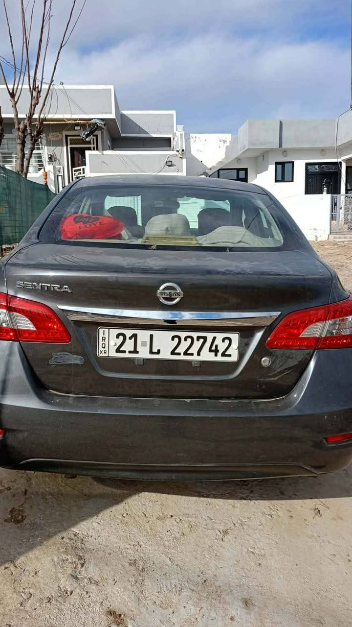 بەناوی خوای گەورە میهرەبان نیسان سێنترا مۆدێل 2015.  کیلۆمەتر 196هەزار ڕۆشتوە هیچی پێوە نیە سەیارەکە نمونە یە بەجوانی تۆزێ کالبونە وەی هەیە 
د.ع 100تۆزێ مەعمەلە 
ڕەقم ***********
*********** السليمانية, العراق
