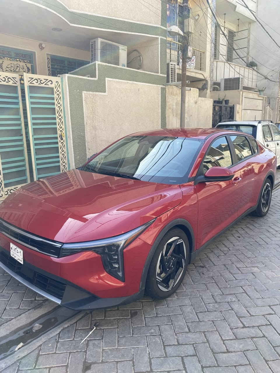 السلام عليكم كي فور شكل جديد25
مكينه 2000دوش بعده زيرو ماشيه 14m
حادث بنيد وجاملغ مبدلات نفس لون بدون رقم بعده 
مكاني بغداد مدينة الصدر السعر165بيه مجال بسيط
رقمي***********
