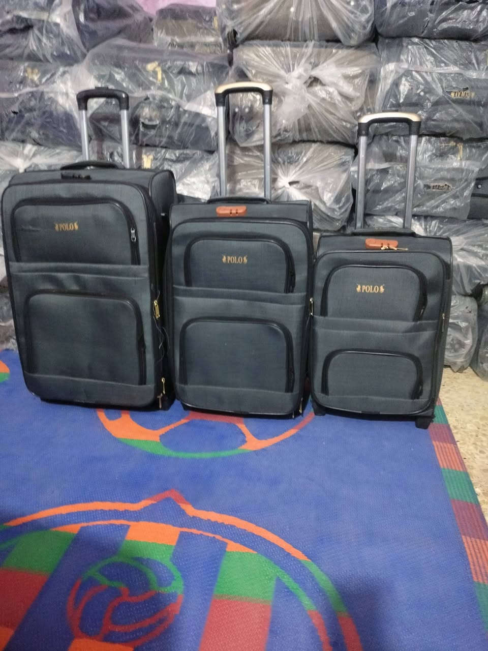 سيت 3حقائب65000الف توصيل مجاني
    اسعار المفرد 
حجم كبير 28كغم 36000الف توصيل مجاني 
حجم وسط24كفم 29000الف توصيل مجاني 
حجم صغير20كغم 20000الف توصيل مجاني 
واتساب***********
