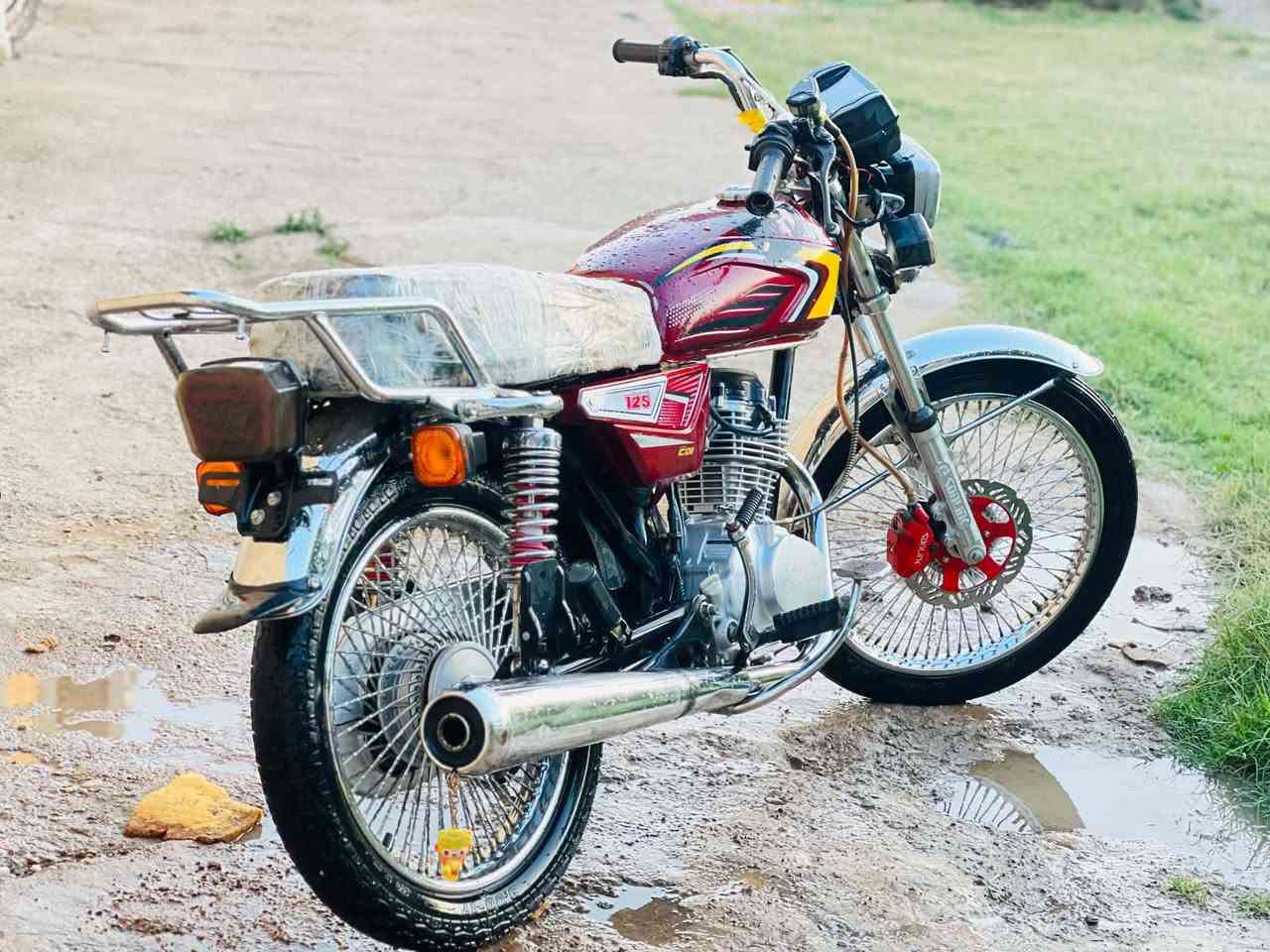 سلام عليكم شباب دراجه ربعه كير موديل 24 نظيفه سعره 550بيه مجال الطيبين نتصال علئ رقم ***********بيه واتساب
