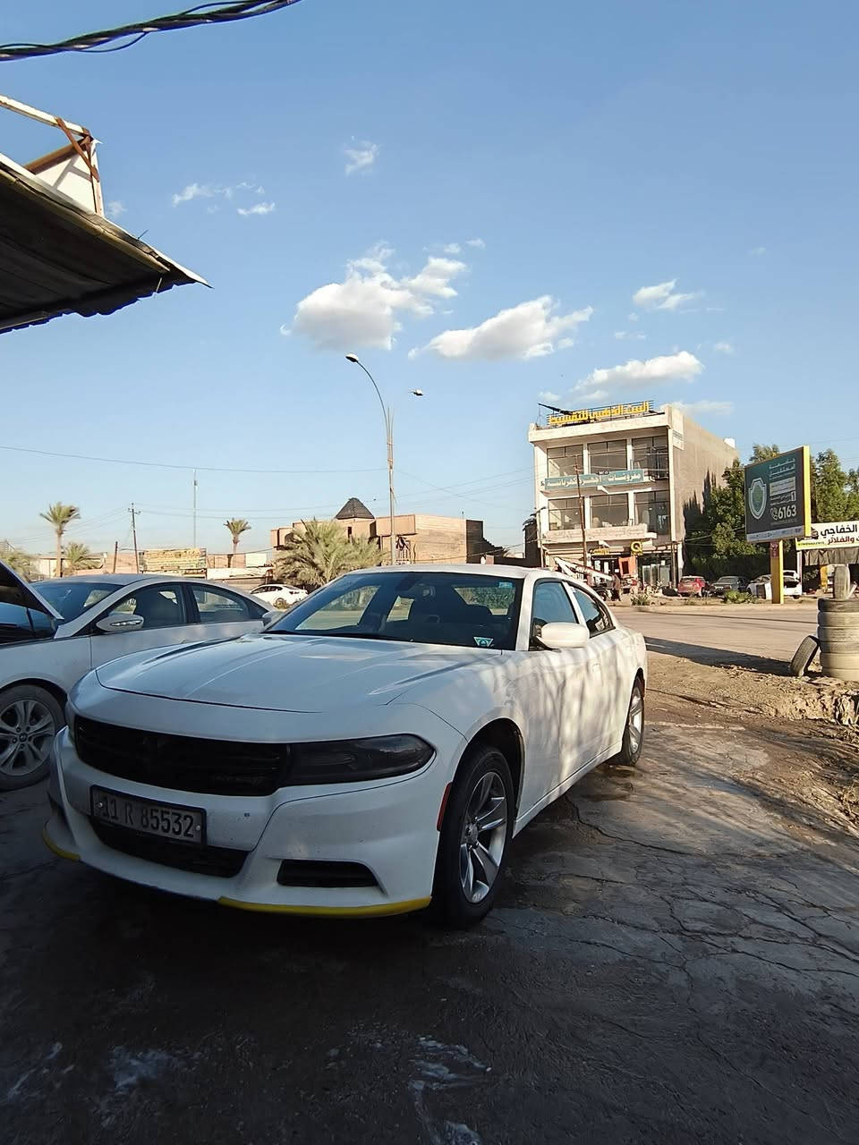 السلام عليكم 
🔴جارجر موديل ١٦ خليجي للبيع 🔴
مصبوووغ حزام بدوووون دواخل 
أثر طخات وشخوط 
اكفل السياره من الكص ولشواصي 
تخم تاير بيها 
كيرها خير من الله 

نقصها حداديه خلفيه 
ومكينتها بيها صوت راجز خفيف بس بداية التشغيله الصبح 
رقم بغداد دولي بسمي
 هزتها ما ساقطه مداور ثاني يوم
مواصفات عاديه 
السعر ١٥٣ قفل قفل قفل 🔒 بدون عمله
مكانها بابل
رقم الهاتف : ***********
