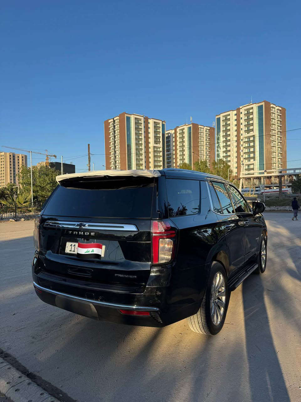 السلام عليكم للبيع تاهو موديل2021
السعر. 407💵 
مواصفات 
رقم بغداد بسمي 
ماشية 71
 بجم برايمر بلادي كشنات كهرباء رادارات 360 درجه تحكم ستيرن جهتين كامرة دوارة تبريد مركزي 
حساسات امامي خلفي مري كهرباء تحديد مسار 
اطفأ ذاتي عند الوقوف هندبريك بصمه تخم تاير 
صدر امامي خلفي جديد تخم تاير مكينه كير كفاله 
السيارة كفاله ماعده ربع الجاملغ الخلفي مرشوش    
مكان السيارة بغداد 
السعر. 💵💵407
*********** بغداد, العراق
