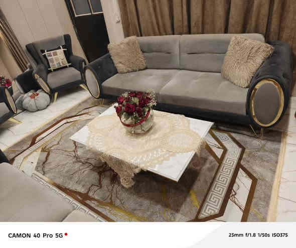 تخم مودرن تركي ويصير سرير  نضافتة💯💯 اخو الجديد 8مقاعد ب٥٨٠  عنوان الشعب شارع الصحة الاستفسار  الاتصال على رقم  واساب  ***********
