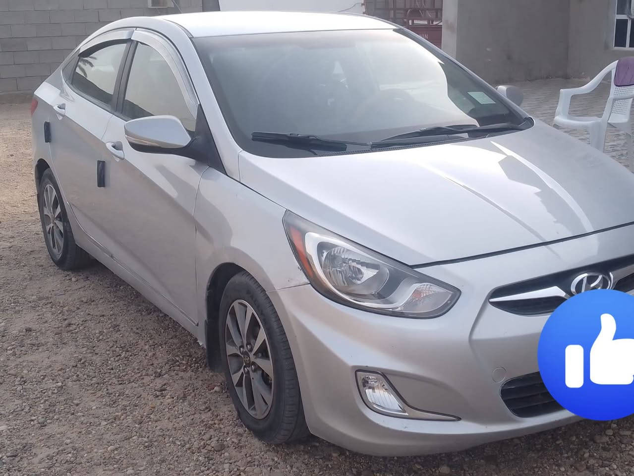 اكسنت موديل 16 امريكي مال بيت سعرها 100 وبيها مجال *********** مامتواجد ع الفيس
