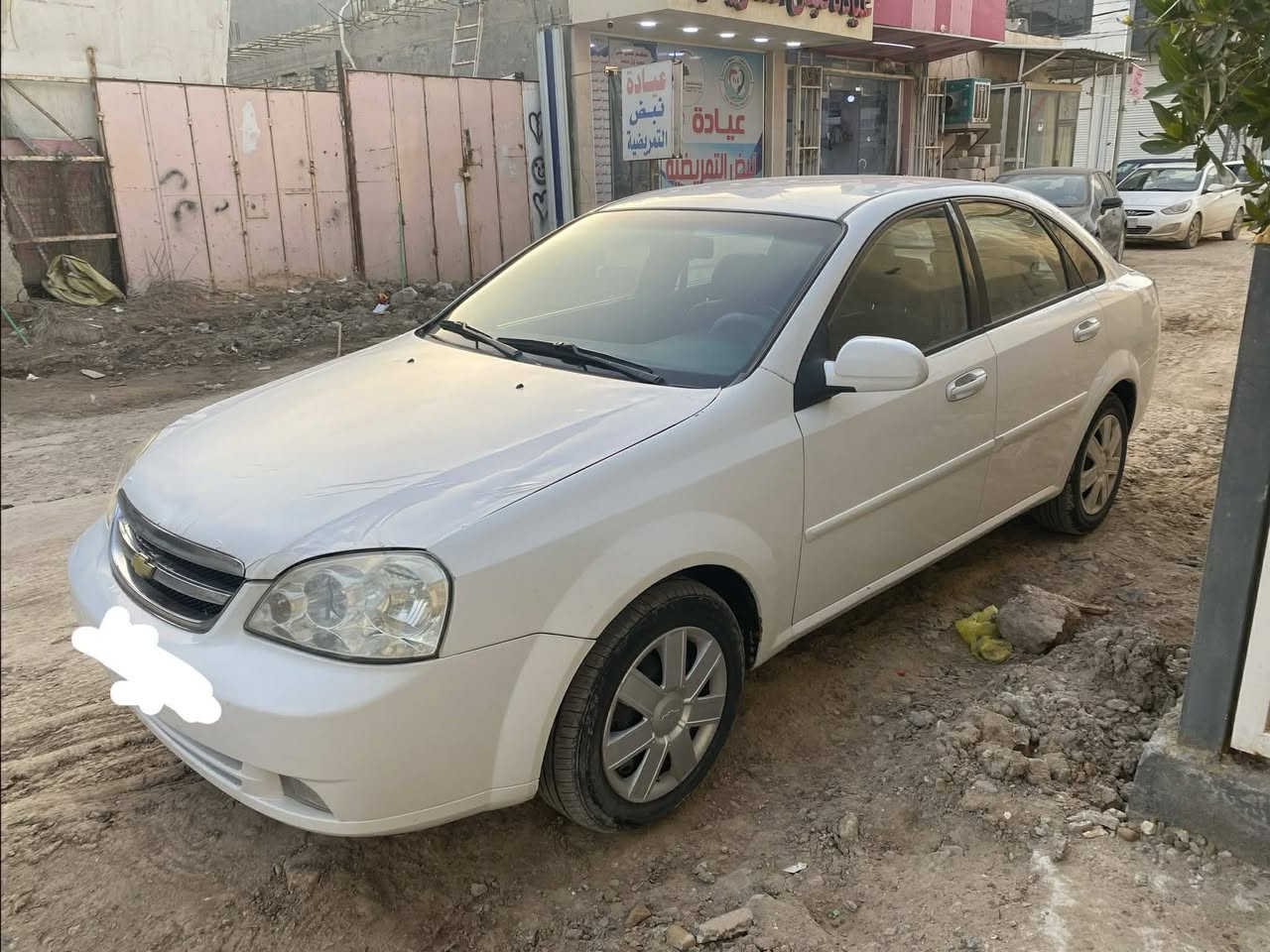 رقم بابل سنويه 27
بيها 3 قطع 
حداديه جديده 
مكاني بابل حله شارع الضغط
استفسار على الرقم
***********
