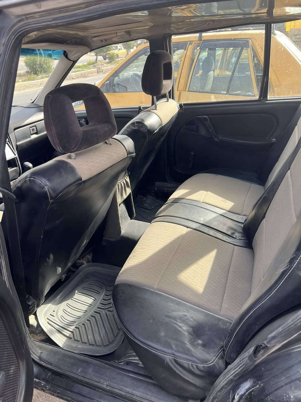 السلام عليكم اوميكه شتيشن ٩٢ كير مكينه حاويه قبل شهر شادهن من موصل  مكينه٢٠ كير عادي 
سعر٣٦ بي مجال 
عنواني بغداد الدولعي 
***********
