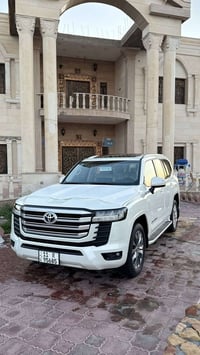 لاندكروز ٢٠٢٣ • ماشيه ٥٠٠٠ • كفاله عامه