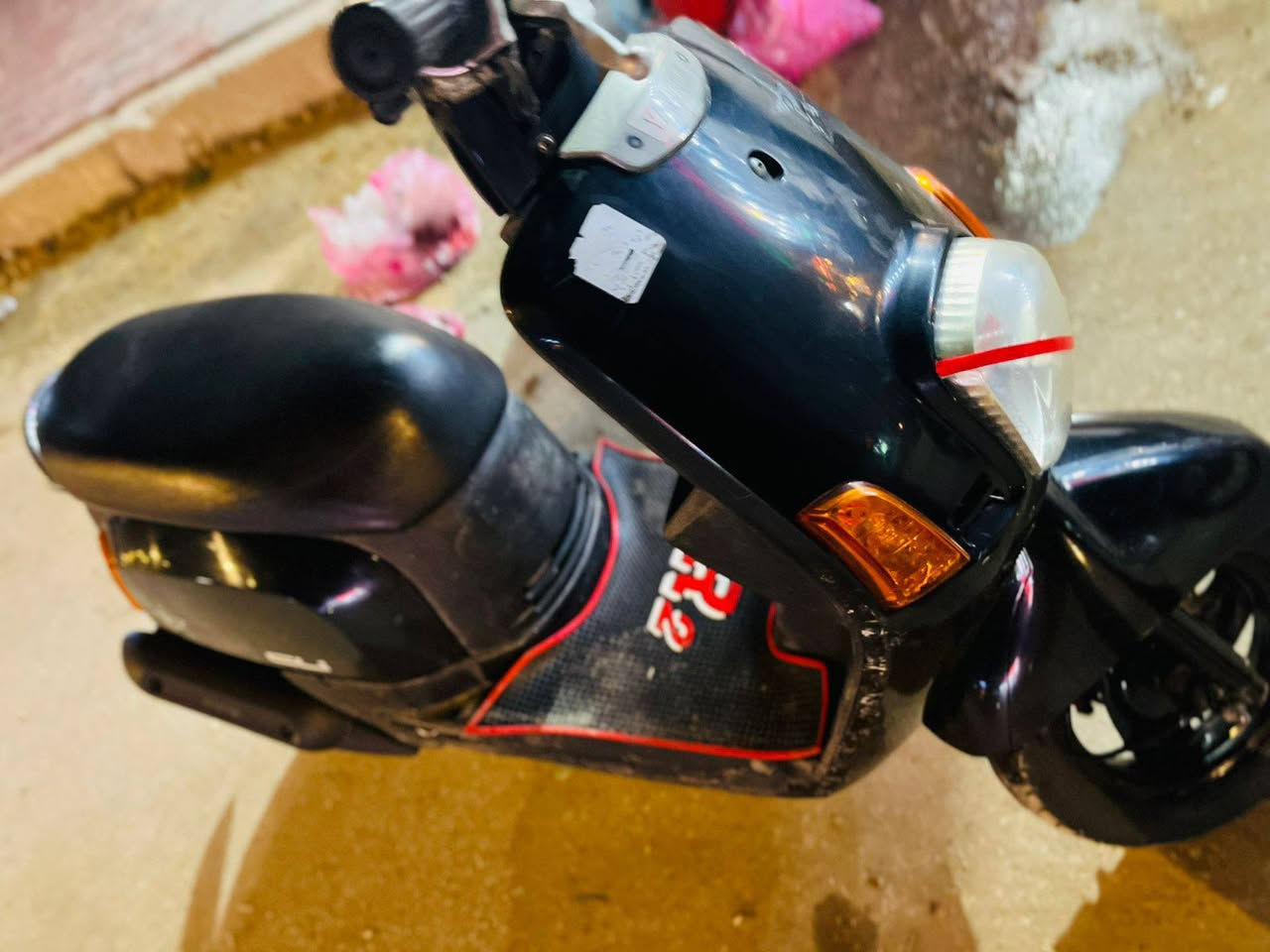 سلام عليكم دراجه للبيع ماكس بوليس موديل 2008 محرك نضيف برغي مامفتوح كله بلادي ختم واحد دراجه كله بلاديه السعر 550 وبيه مجال بيه مكاتبه مال معرض العنوان كربلاء المقدسة الاتصال ***********
موجود خاص
