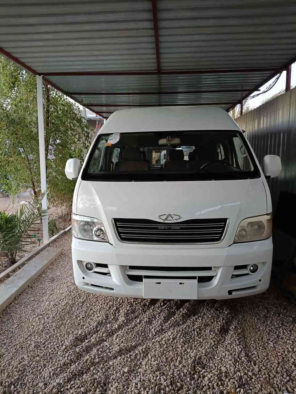 السلام عليكم شيري 2012 زيرو مخزنه بيها طخات بالگشر تخم نكسن ما بيها ارقام ولا اوراق ***********
