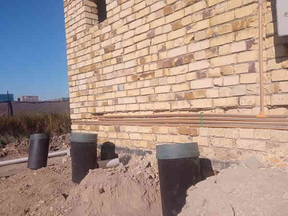 السلام عليكم تم بحمد لله تأسيس منزل ماء ومجاري في المرحله النهائيه نظام عمل بطاريه نظام حديث ومن يرغب بالتاسيس الاتصال على الرقم ***********
عمران هيثم دريب
