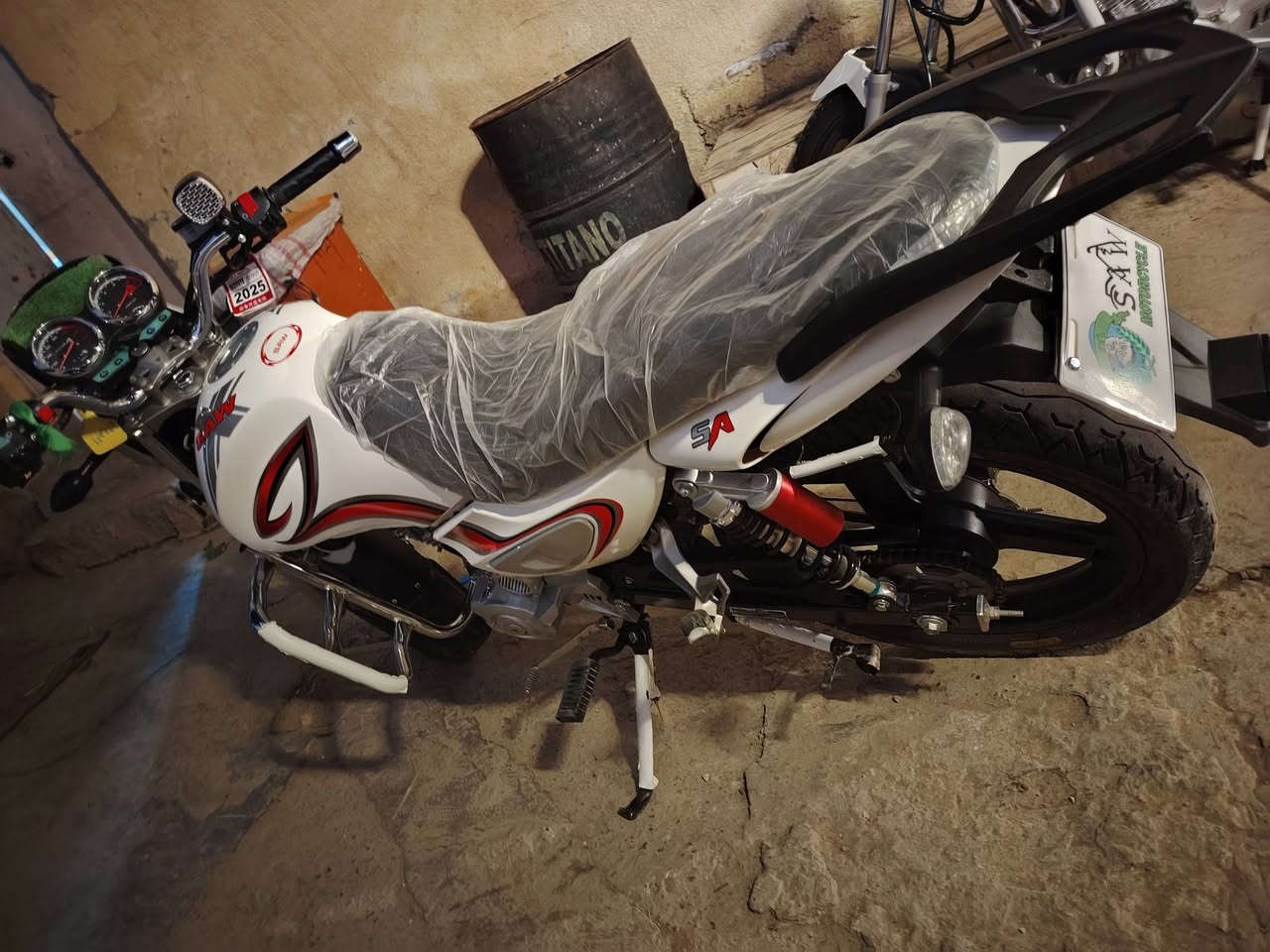 سلام عليكم ماطور للبيع سينكي 25؟؟ ***********
