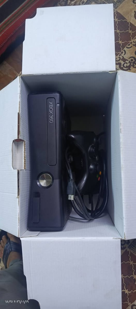 اكس بوكس 360 سعر 100 عنوان بغداد***********
