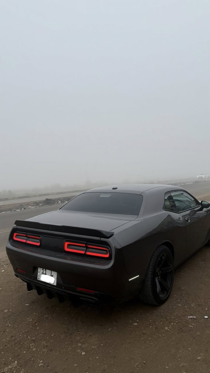 لليدور عله شي نظيف و بدون مصرف جماعة البياعه شراي متفيدكم عوفوهة مصروف عليهة 
للبيع او المراوس بغير الجالنجر 
مذكور كلشي وصور الحادث بلمنشور 

Challenger GT
محرك ٦ سلندر
موديل : ٢٠٢٢
الممشى : ٤٢ الف كيلومتر
الضرر : كفالة عامه من الصبغ او الفتح او الضرر وبدون ايرباك فقط تقرير مياه وامطار
الحالة : تعمل وتسير بدون اي اشكال او نقوصات
المواصفات : 
بصمة تشغيل
بصمة دخول ذكي 
شاشة كبيره
ابل كاربلاي
داخل احمر شغل حسين شماره
سقف رولز رويس نجوم
دفيوزر رياضي لد
لدات جانبيه تكساس
ويل نجمه جديد
طخم تايرات جدد
حدادية كامله وجديده
ادامة كامله وجديده 
رقم بغداد سنويه ورقم جديد وباسمي 
مكاني بغداد 
السعر : ٢١٥$ 
***********
