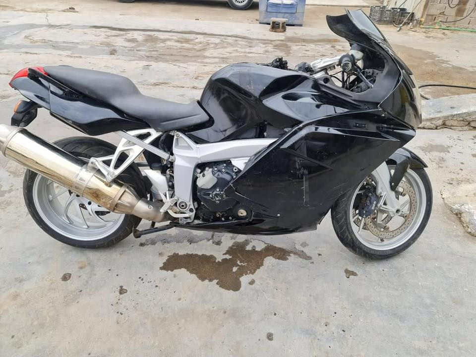 السلام عليكم دراجه للبيع نوع بي أم مكينه 1200 سته كير يعني
6نمركاردن اسوجهه ظايع سيكيورتي بيهه نقوصات قليله اي استفسار على هذا الرقم ***********
