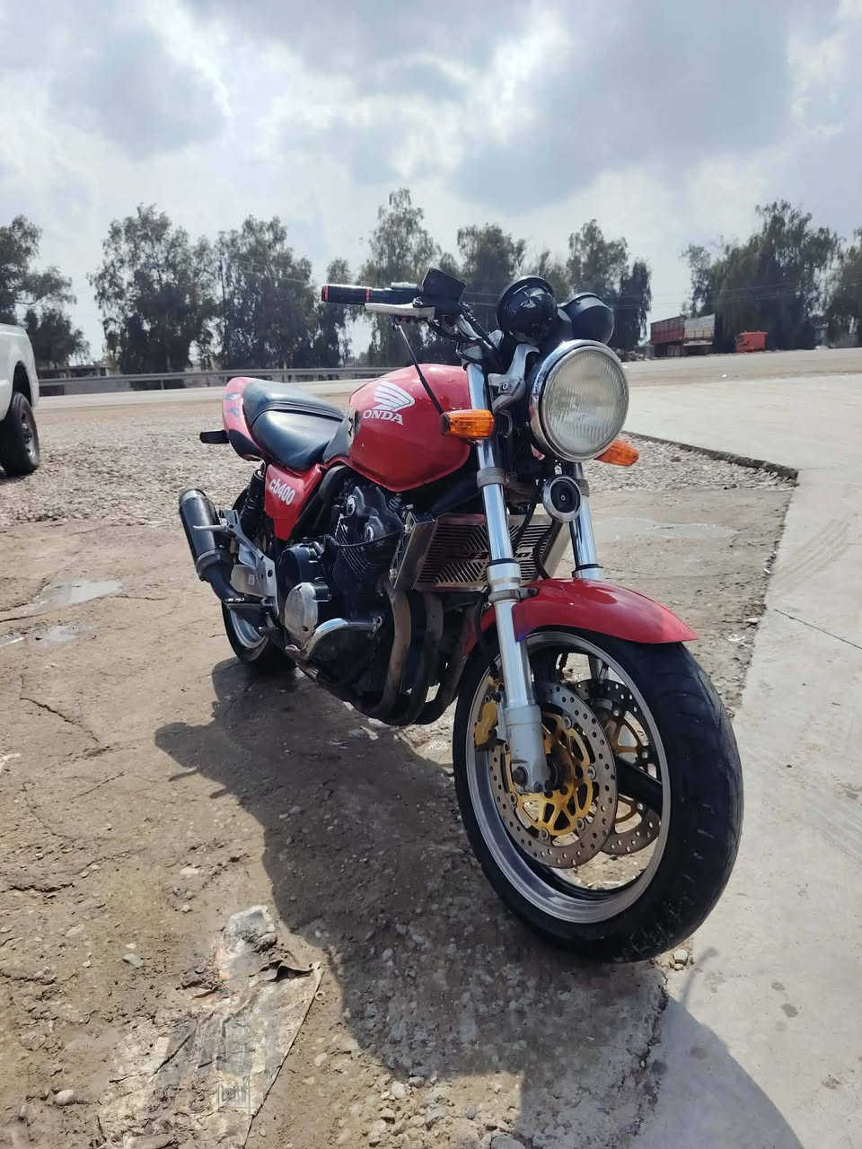 سلام عليكم درجه سيبي فوره تعليمي للبيع او مراوس دايوان  السعر 1.250وبيه مجال ***********المكان ديالى كنعان
