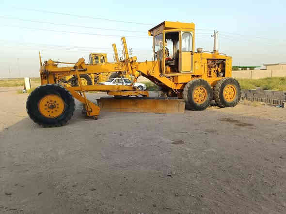 السلام عليكم 
للبيع 
كريدر كوماتسو
موديل 82
رقم انبار الماني تحويل 
محرك بلادي مكفول 
كير اتو ماتيك مكفول
شاصي مكفول 
تبريد شغال 

السعر 170 $ وبيه مجال للشراي 

معرض العراق لبيع السيارات والآليات الثقيلة 
الانبار ـ الفلوجه معارض الخط السريع 
*********** - ***********
