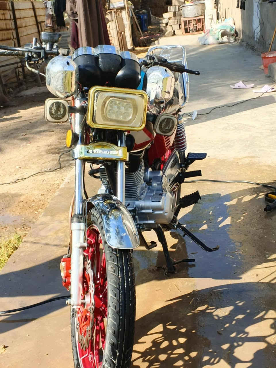 سلام عليكم  دراحه سيفان 5كير موديل 24 دراجه شوفت  عينك حلوه اوراق سكنر سعر 600 وبيه مجال قليل  او مراوس بتايكر هاذ رقمي ***********
