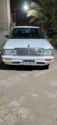 للبيع سيدان موديل 90يسرى بلاد مكفولة من الصبغ محرك كير ونجي باتري جديد...