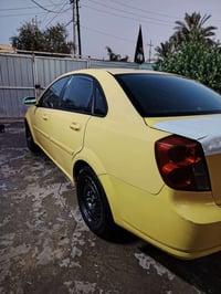 خليجي • ٢٠١١ • اصفر