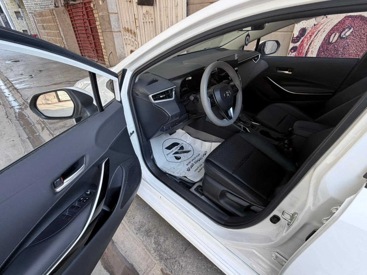 السلام عليكم كورلا هايبرد 2025
فتحه 
بصمه 
جلد
ردار 
جنحً خلفي 
ارضيه مفروشه جلد 
ماشيه ١١ الف 
مكفوله من بارد وصبغ 
١٥٦ مجال بصيط 
***********
