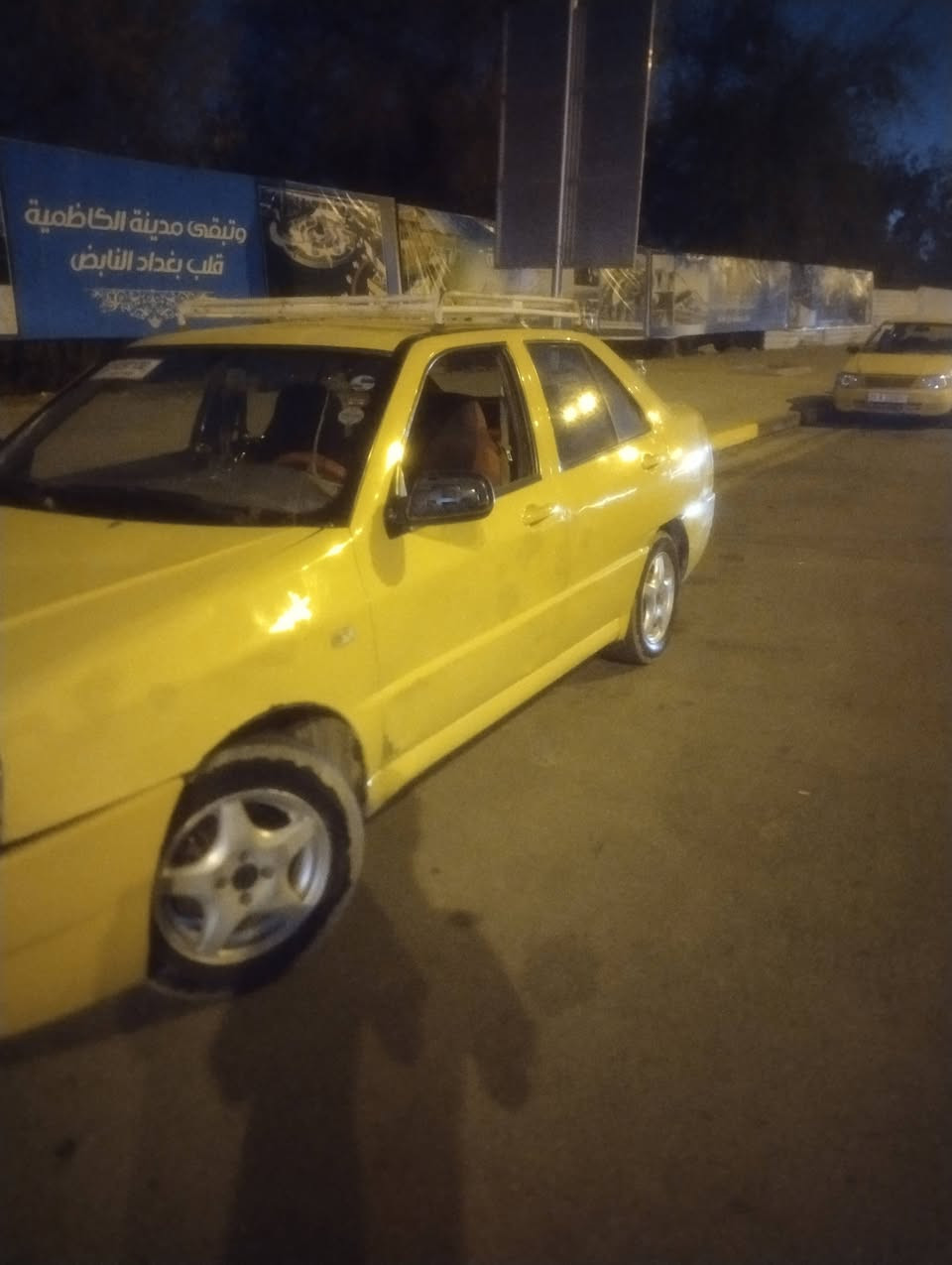 السلام عليكم شيري للبيع مال شغل سياره نضيفه وحلوه السياره كبل للشارع سعر 11ورقه استفسار اكثر *********** غير متواجد على الانترنت.
