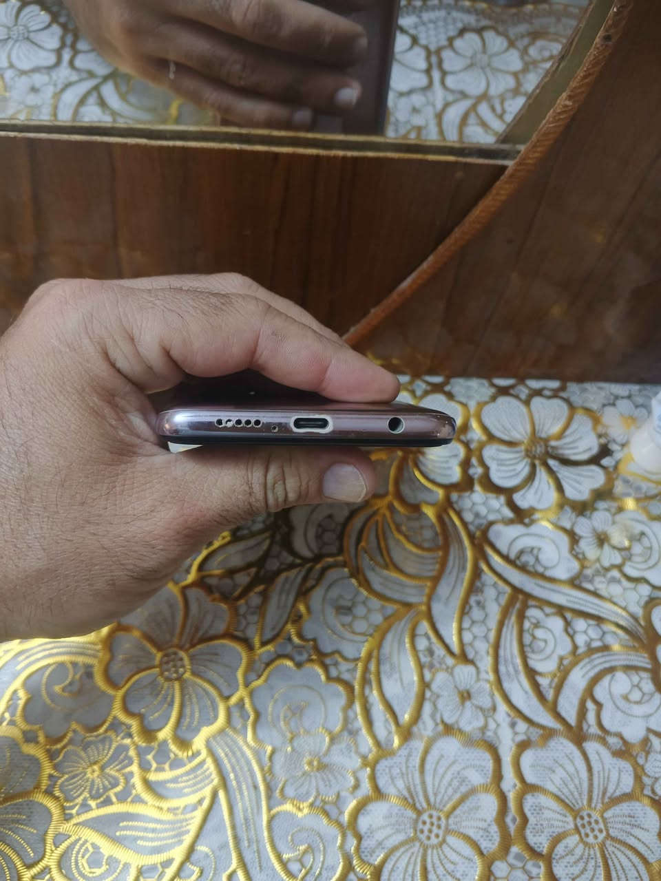 بوكو x3pro جهاز نضيف ذاكرته 128 والعشوائيه 6 يشغل ببجي 60 فريم السعر 150 وبي مجال للبيع او المراوس حسب القناعه مكاني بابل سدة الهنديه الفلوجة, الأنبار


**إذا كنت صاحب هذا الإعلان وتريد حذفه لأي سبب، رجاءا أرسل رسالة إلى الدعم الفني**