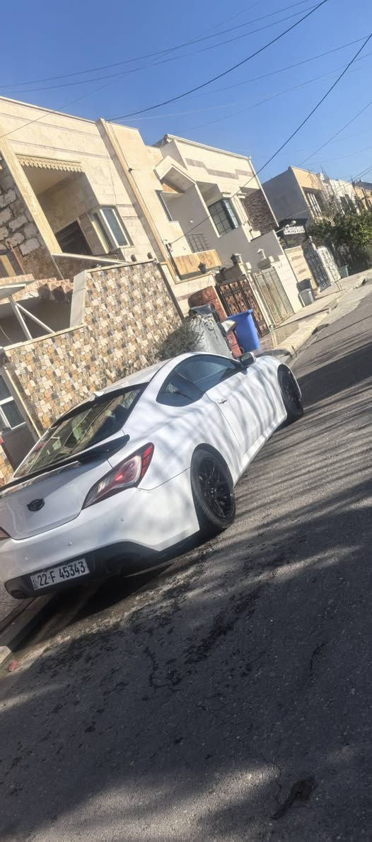 هوندای جێنسس کوپ ٢٠١٦ فول فول مواسفات بەس سلایت نیە ٣ گێجە گێر و مەکینە و کارەبای بەشەرتە دوو پارجەی هەیە بێ داخلی بێ ئێرباگ مەکینە ٦ پستنی مەرغوبە رەقەمە و سەنەوی و هەزەی نوێیە ١٣ وەرەقە غرامەی هەیە دەگەرێتەوە پاش مەحامەلە 
*********** أربيل, العراق
