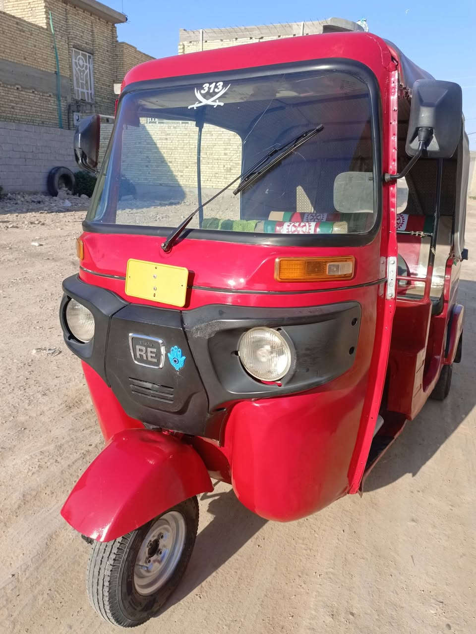 سلام عليكم تكتك للبيع موديل 18 مصبوغه جماليه رقم واسط تحويل ثاني يوم رقم انكليزي  دوشمه جديده مسجل جاهزه مكاني واسط نعمانيه السعر 4900 وبيه مجال للطيبين ***********
